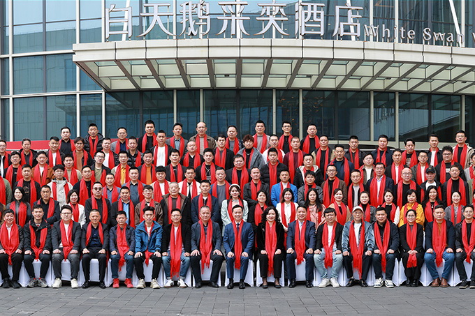 龙启新篇,创变2025丨汇泰龙经销商年会圆满召开!